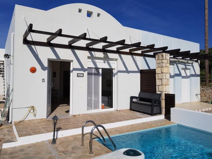 Image No.1-2 Bed House/Villa for sale