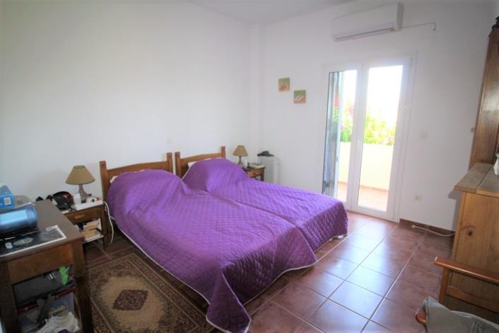 Image No.21-3 Bed Villa / Detached for sale