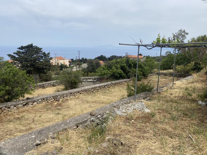 Image No.19-3 Bed Village House for sale