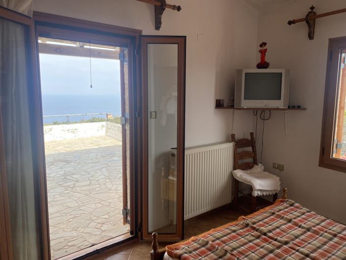 Image No.26-3 Bed Village House for sale