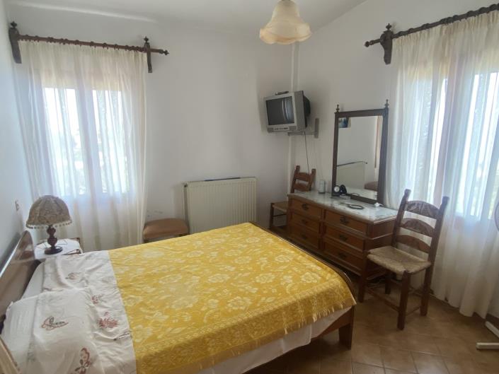 Image No.32-3 Bed Village House for sale