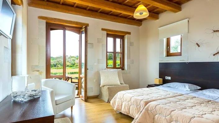 Image No.10-4 Bed House/Villa for sale