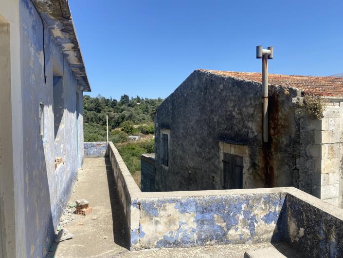 Image No.4-2 Bed Village House for sale