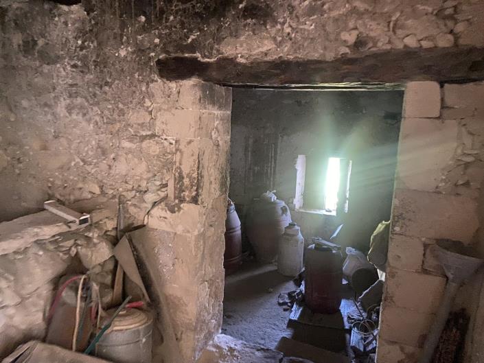 Image No.27-2 Bed Village House for sale