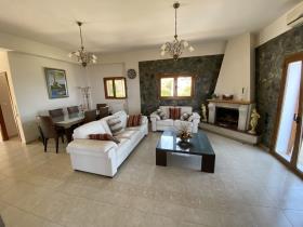 Image No.9-3 Bed House/Villa for sale