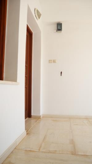 Image No.15-3 Bed House for sale