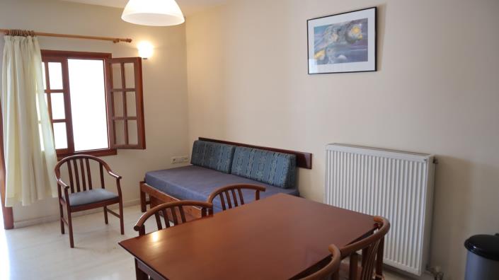 Image No.18-3 Bed House for sale