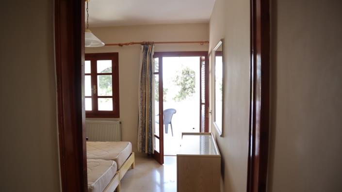 Image No.22-3 Bed House for sale