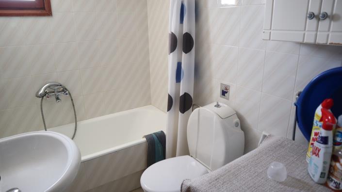 Image No.37-3 Bed House for sale