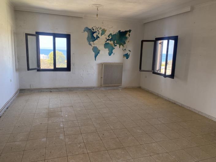 Image No.4-4 Bed Apartment for sale