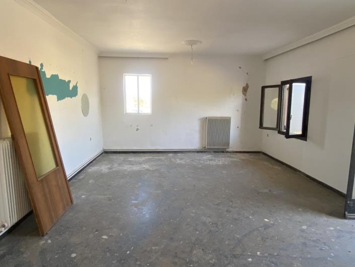 Image No.24-4 Bed Apartment for sale