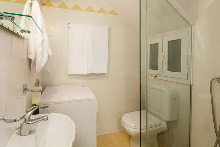 Image No.17-4 Bed Villa for sale