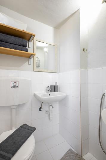 Image No.23-2 Bed House for sale