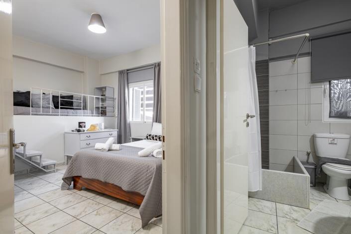 Image No.26-2 Bed House for sale