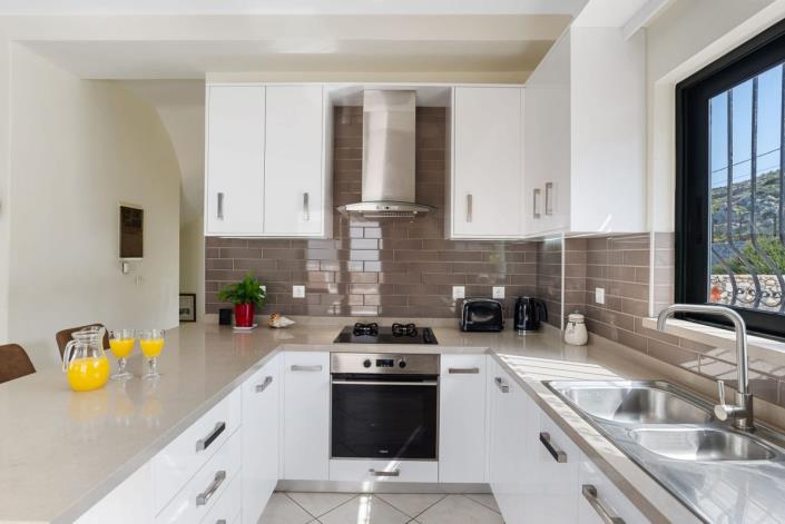 Image No.13-3 Bed Villa / Detached for sale