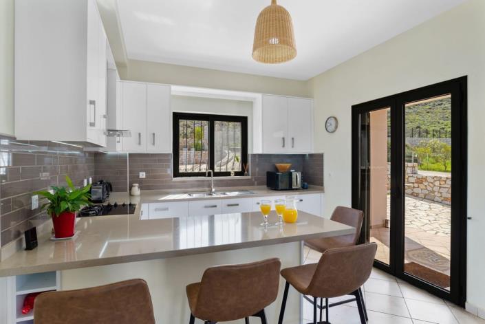 Image No.15-3 Bed Villa / Detached for sale