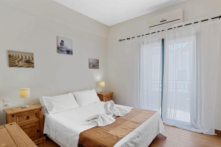 Image No.19-3 Bed Villa / Detached for sale