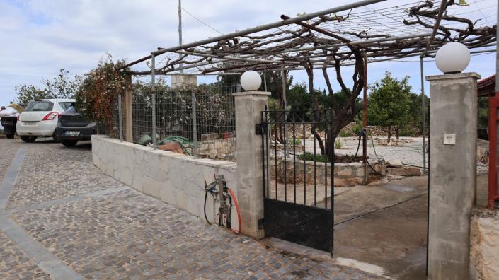 Image No.3-2 Bed Village House for sale