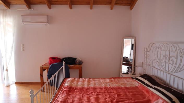 Image No.25-2 Bed Village House for sale