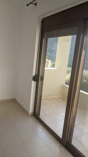 Image No.8-5 Bed House for sale