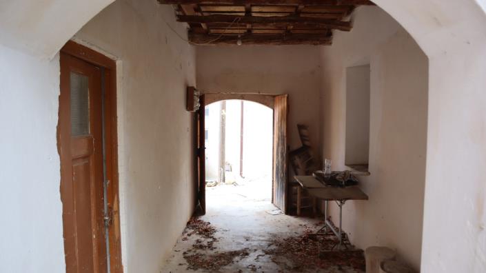 Image No.8-3 Bed Village House for sale