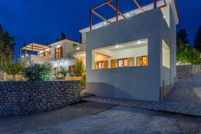 Image No.2-6 Bed House/Villa for sale