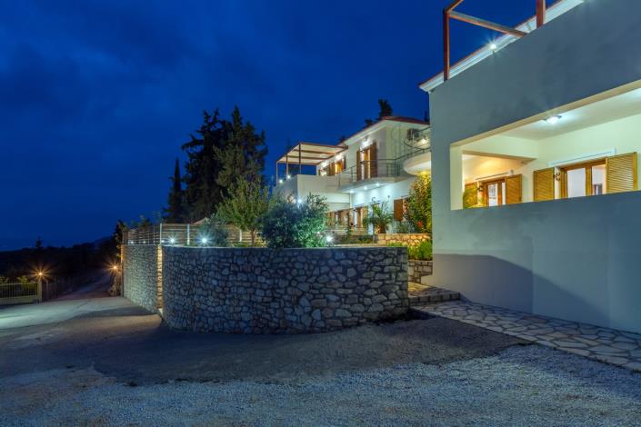 Image No.1-Maison / Villa de 6 chambres à vendre à Gavalohori