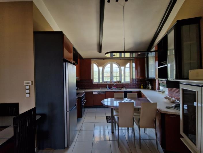 Image No.17-3 Bed Apartment for sale