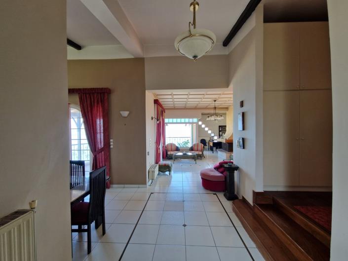 Image No.18-3 Bed Apartment for sale