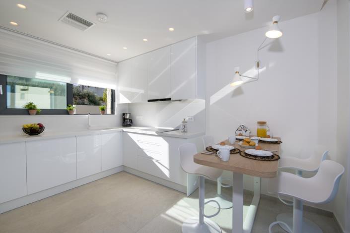 Image No.16-4 Bed House/Villa for sale