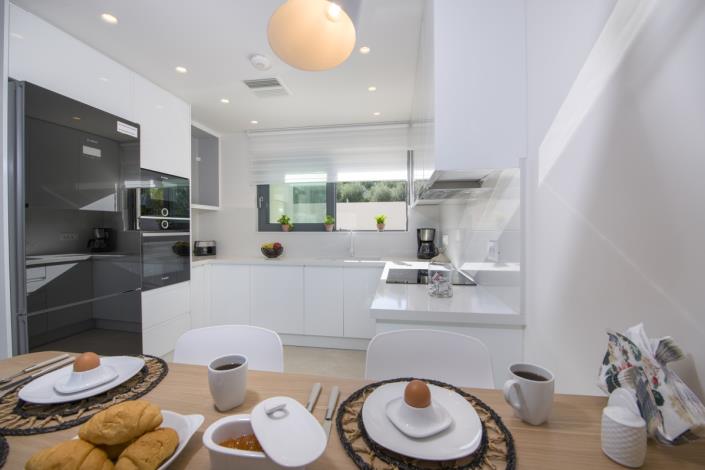 Image No.17-4 Bed House/Villa for sale