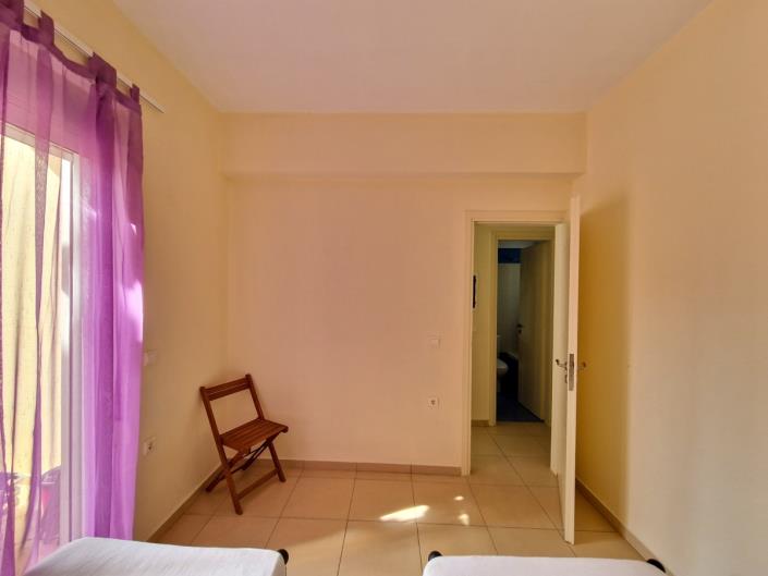 Image No.25-2 Bed Bungalow for sale