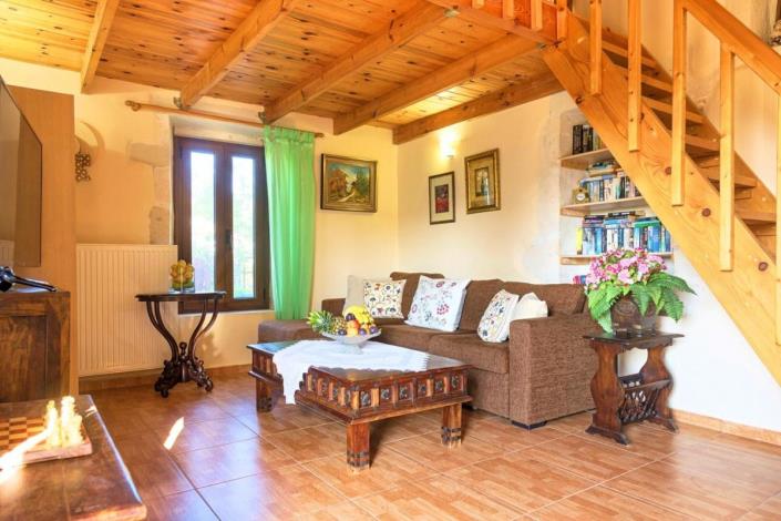 Image No.21-4 Bed Village House for sale