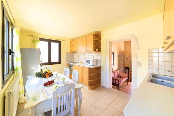 Image No.25-4 Bed Village House for sale