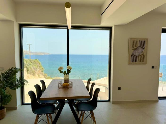 Image No.8-4 Bed Villa for sale