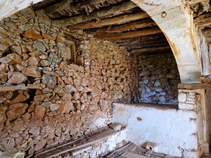 Image No.7-1 Bed Village House for sale