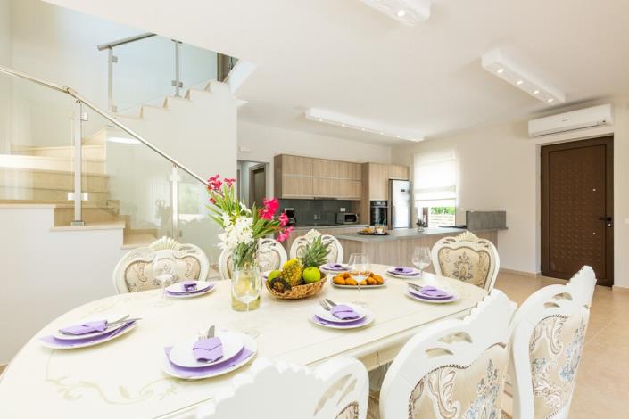 Image No.11-5 Bed Villa / Detached for sale