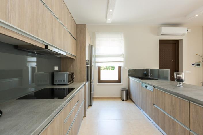 Image No.15-5 Bed Villa / Detached for sale