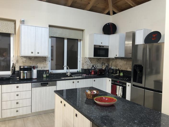 Image No.30-4 Bed House/Villa for sale