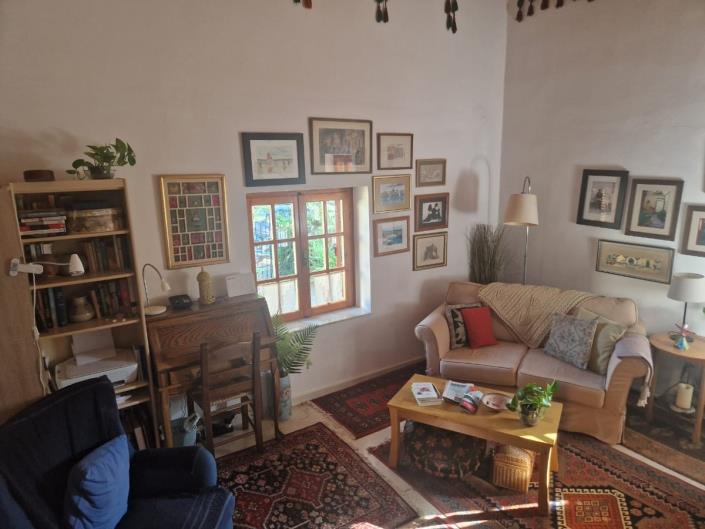 Image No.6-2 Bed Village House for sale