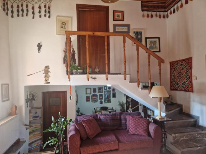 Image No.10-2 Bed Village House for sale