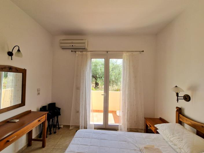 Image No.27-2 Bed House for sale