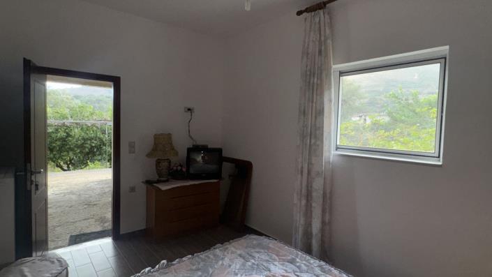 Image No.27-3 Bed House for sale