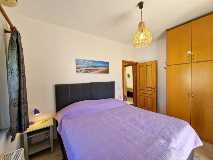 Image No.28-3 Bed Maisonette for sale