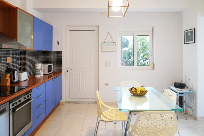 Image No.16-2 Bed Maisonette for sale