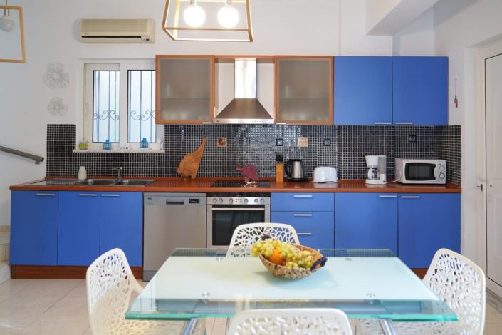 Image No.17-2 Bed Maisonette for sale