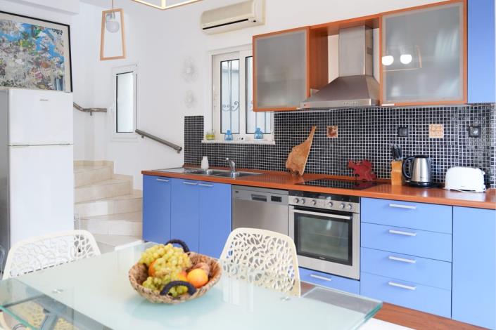 Image No.19-2 Bed Maisonette for sale