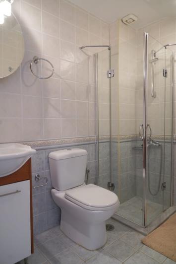 Image No.37-2 Bed Maisonette for sale