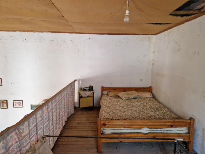 Image No.8-1 Bed Village House for sale