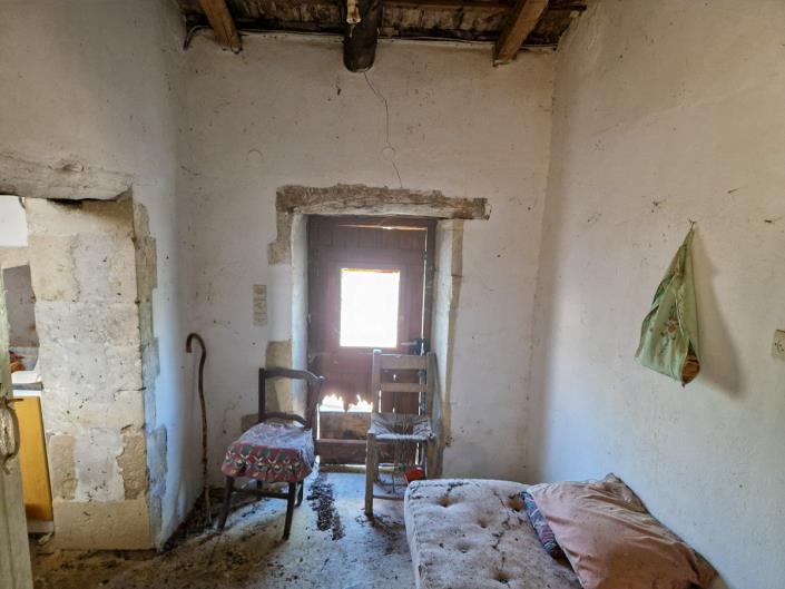 Image No.13-1 Bed Village House for sale